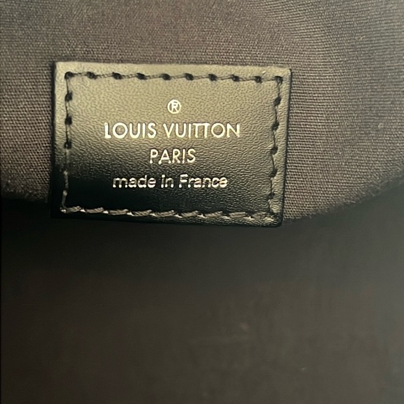 LOUIS VUITTON Madeleine PM Epi Leather Black Shoulder Bag Handbag Purse - Picture 8 of 14